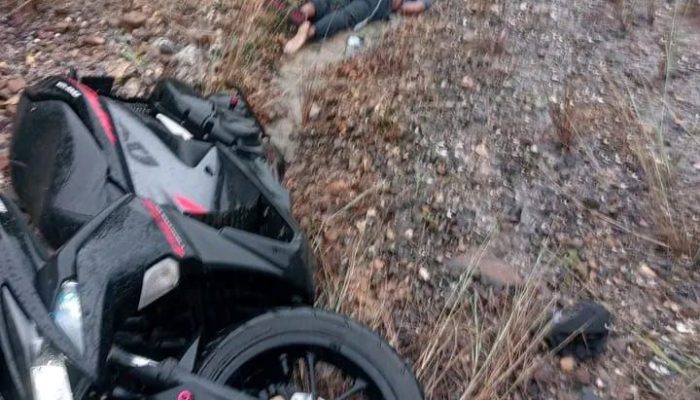 Seorang Pengendara Motor Ditemukan Terletak di Jalan Poros Langara-Lampeapi Diduga Kecelakaan Tunggal 